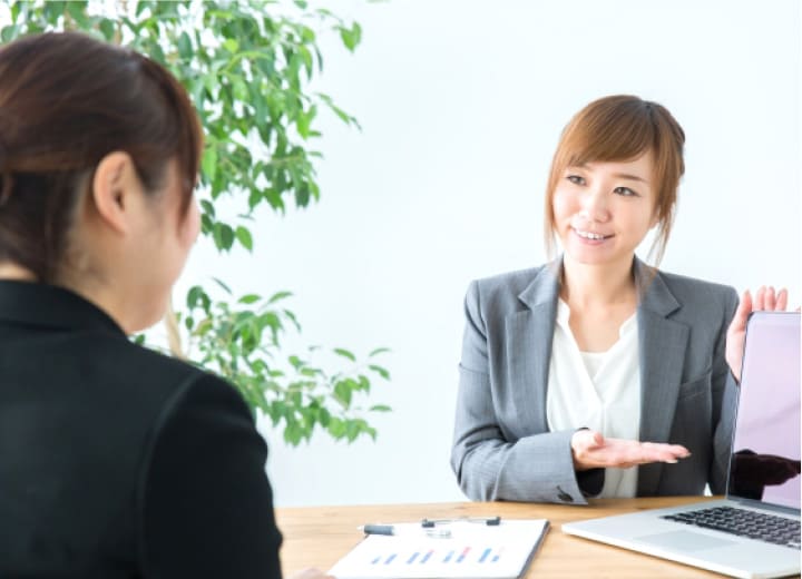 広島の制服「キョーリツコーポレーション株式会社」 1着からでも、まずはお気軽にご相談くださいませ