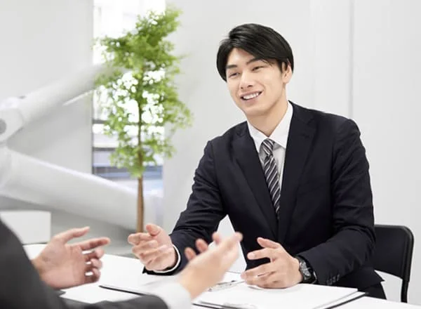 レンタルユニフォーム：ご要望にお応えする専任営業マン